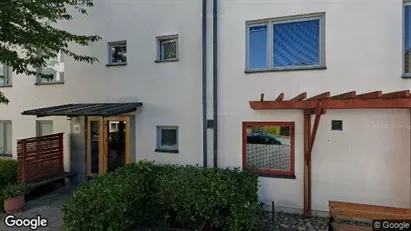 Apartments for rent in Stockholm West - Photo from Google Street View
