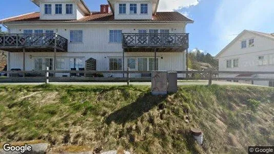 Apartments for rent in Orust - Photo from Google Street View