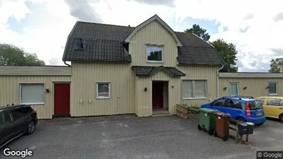 Apartments for rent in Mark - Photo from Google Street View