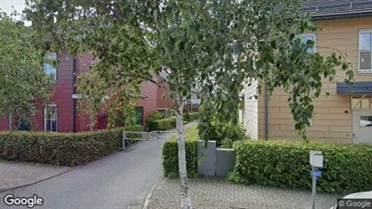 Apartments for rent in Västra hisingen - Photo from Google Street View