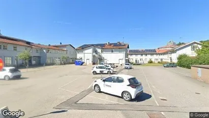 Apartments for rent in Tjörn - Photo from Google Street View