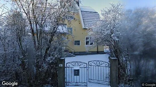 Apartments for rent in Danderyd - Photo from Google Street View
