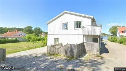 Apartments for rent in Tjörn - Photo from Google Street View