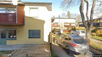 Apartments for rent in Sandviken - Photo from Google Street View Apartments for rent in Sandviken - Photo from Google Street View