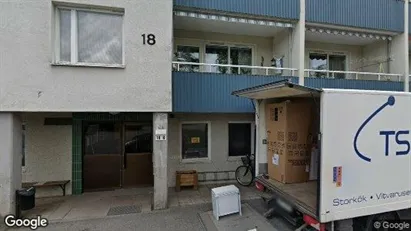 Apartments for rent in Sandviken - Photo from Google Street View Apartments for rent in Sandviken - Photo from Google Street View