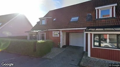 Apartments for rent in Motala - Photo from Google Street View Apartments for rent in Motala - Photo from Google Street View