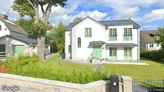 Apartments for rent in Stockholm West - Photo from Google Street View