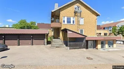 Apartments for rent in Mark - Photo from Google Street View