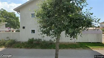 Apartments for rent in Orust - Photo from Google Street View