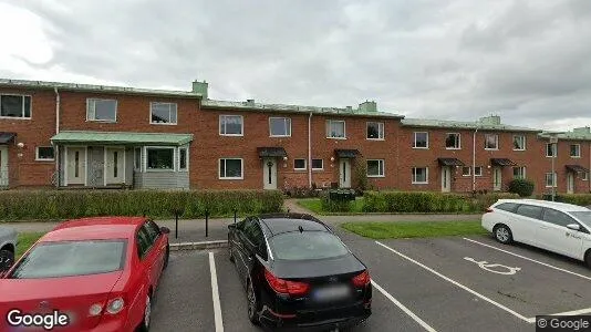 Apartments for rent in Mark - Photo from Google Street View