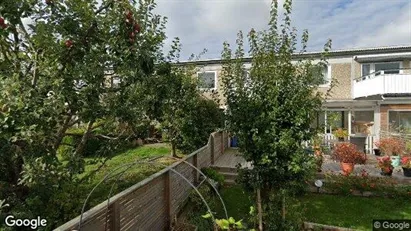 Apartments for rent in Askim-Frölunda-Högsbo - Photo from Google Street View