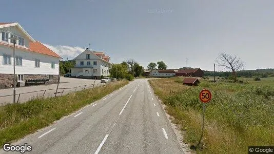 Apartments for rent in Tjörn - Photo from Google Street View