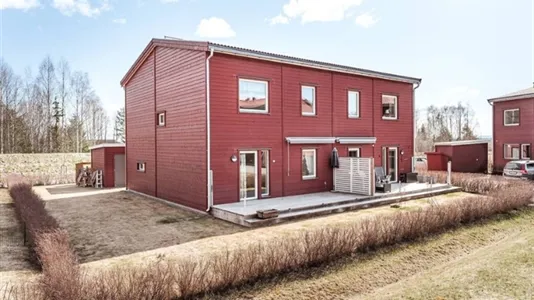 Houses in Borlänge - photo 1
