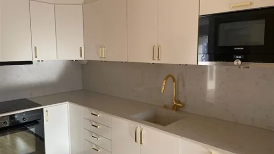 Houses in Södertälje - photo 2