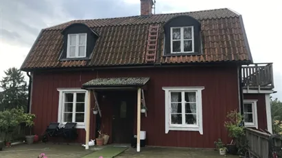 Sparreholm - 5rok - tillsv - 11.500kr/mån Sparreholm - 5rok - tillsv - 11.500kr/mån
