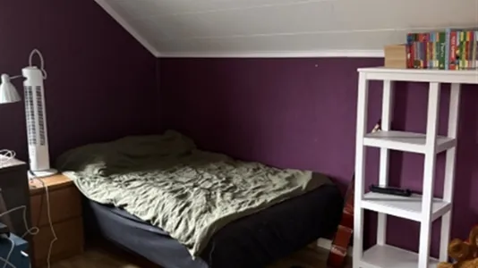 Houses in Surahammar - photo 10