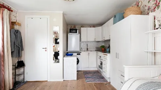 Apartments in Stockholm South - photo 3