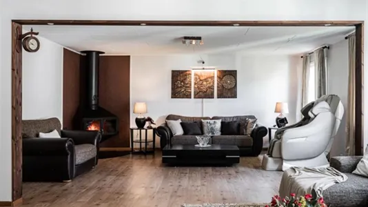 Houses in Stockholm West - photo 3