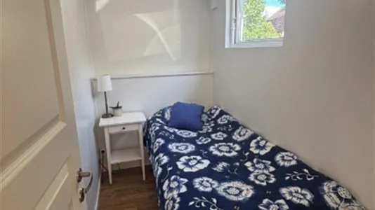 Houses in Huddinge - photo 5