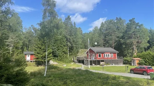 Houses in Haninge - photo 1