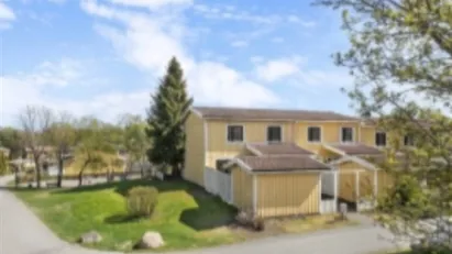 Tumba - 4rok - 12mån - 20.700kr/mån