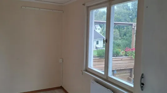 Houses in Botkyrka - photo 11