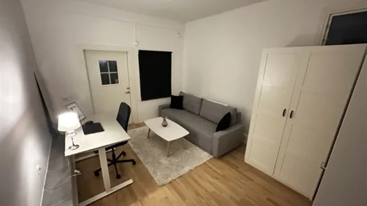 Apartments in Ale - photo 2