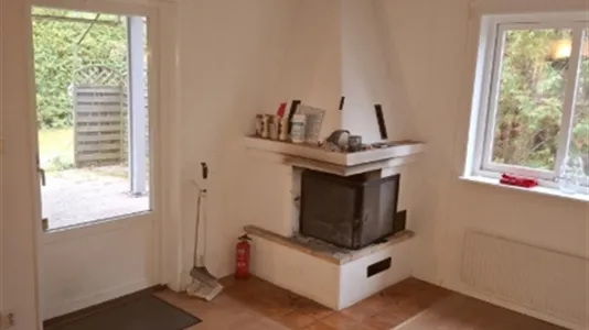 Houses in Nacka - photo 1