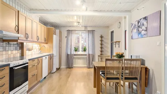 Houses in Karlshamn - photo 1