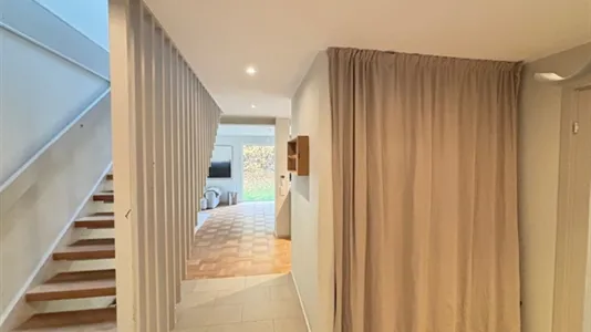 Houses in Nacka - photo 6