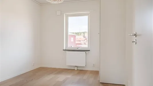 Houses in Borlänge - photo 8