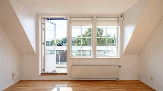 Houses in Upplands Väsby - photo 11