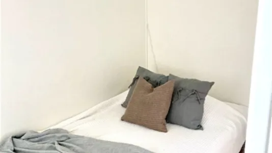 Apartments in Solna - photo 4