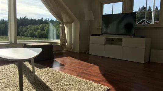 Houses in Härryda - photo 1