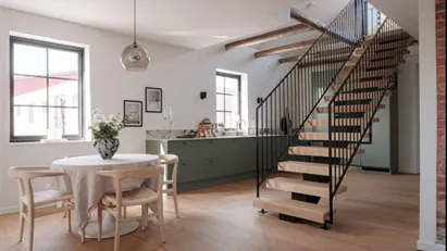 Skurup - 6rok - tillsv - 19.550kr/mån Skurup - 6rok - tillsv - 19.550kr/mån