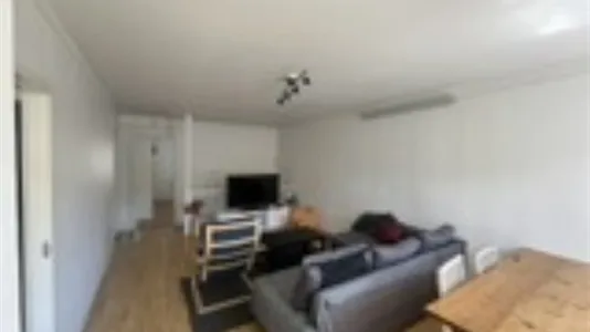 Houses in Västerås - photo 4