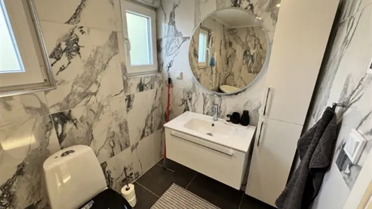 Houses in Uddevalla - photo 9