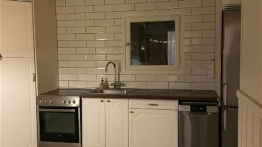 Houses in Hedemora - photo 2