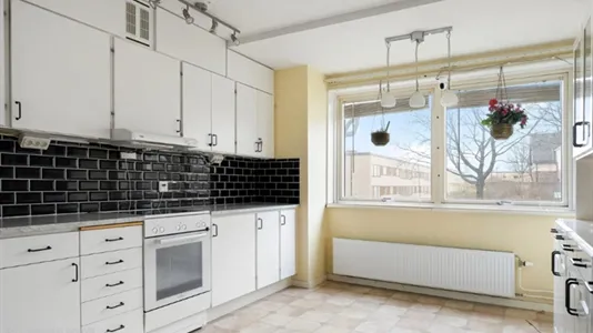 Apartments in Solna - photo 5