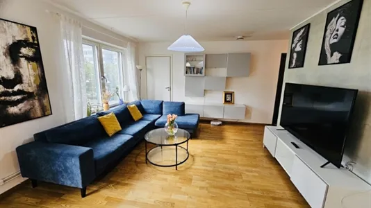Apartments in Solna - photo 2