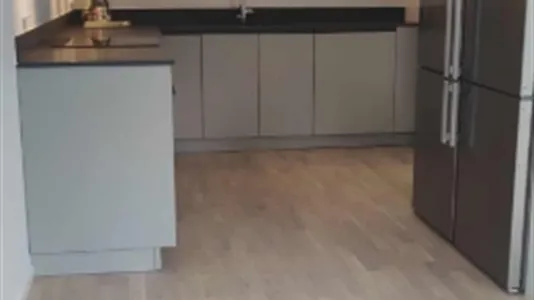 Apartments in Solna - photo 2