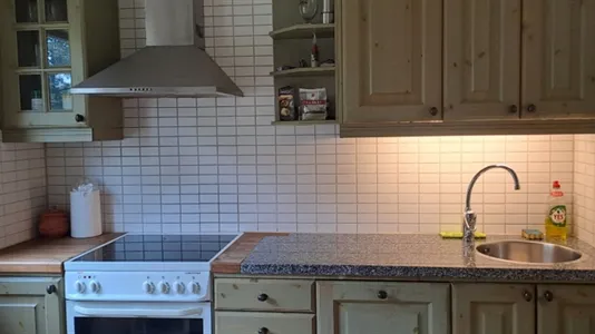 Houses in Botkyrka - photo 7