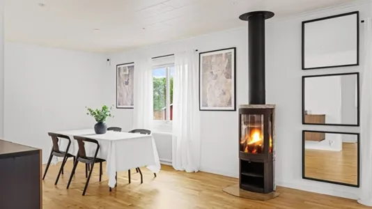 Houses in Sigtuna - photo 1