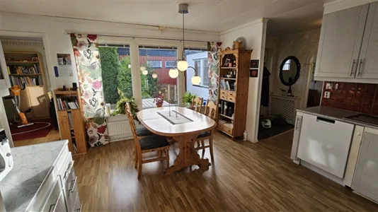 Houses in Sollentuna - photo 8