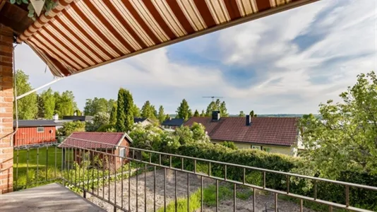Houses in Skinnskatteberg - photo 2