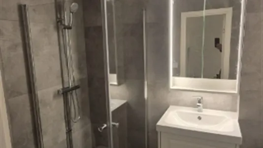 Houses in Södertälje - photo 5