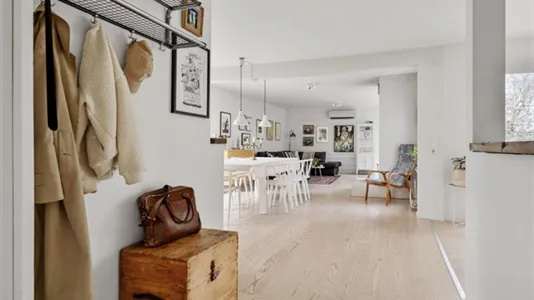 Houses in Österåker - photo 3