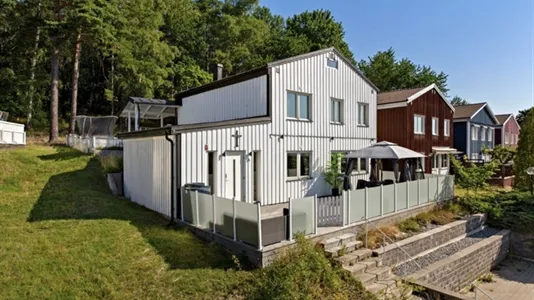 Houses in Botkyrka - photo 3
