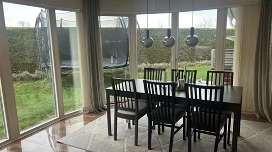 Houses in Kävlinge - photo 3