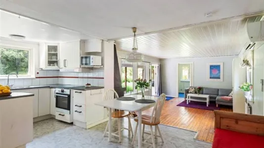 Houses in Norrtälje - photo 5